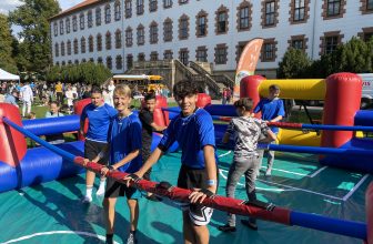 2. Platz beim Menschenkicker