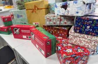 Mitpacken bei „Weihnachten im Schuhkarton“