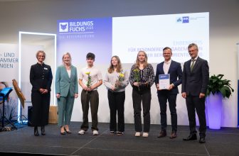 IHK-Bildungsfuchs 2025 an das Henfling-Gymnasium