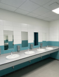 Neue Sanitäranlagen im A-Gebäude